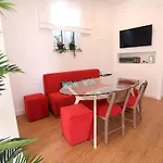 Frühstückspension Glass Boutique - & 4*