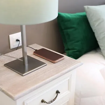 Couette-café Glass Boutique - Rooms&suites 4*