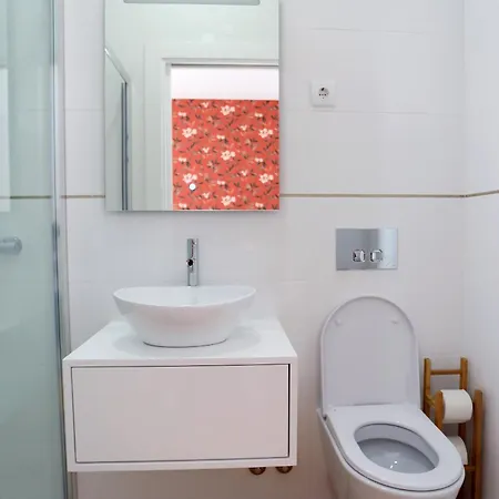 Glass Boutique - & Oda ve Kahvaltı 4*