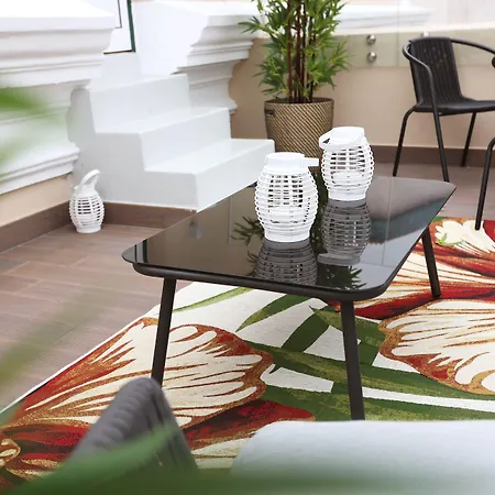 Glass Boutique - & Marinha Grande