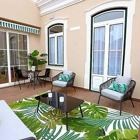 Bed & Breakfast Glass Boutique - & 4*